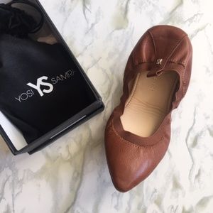 Yosi Samra "Vienna" Pointed toe flat - Size 6